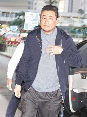 李嘉欣三擺喜酒惹懷孕疑云劉鑾雄踩場示威(圖)