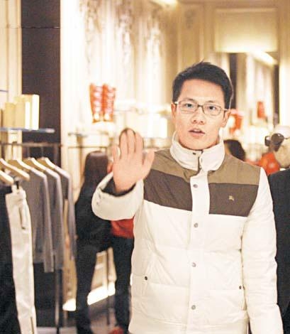 �����Ӹ߱���ǧ�üs������֮Ů�_�f��(�D)