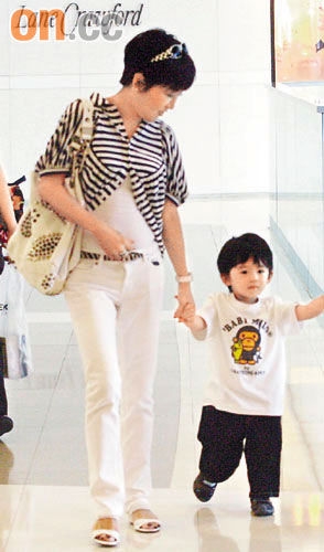 張柏芝大方接受陳冠希道歉:最重要是有心 張柏芝大方接受陳冠希道歉:最重要是有心