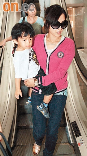 張柏芝大方接受陳冠希道歉:最重要是有心 張柏芝大方接受陳冠希道歉:最重要是有心