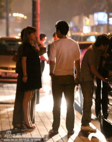 �M�D����С贼s���Z����ĸ�H��悑�������