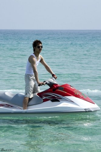 《無懈可擊》打造史上最“潮”男人組合(圖)