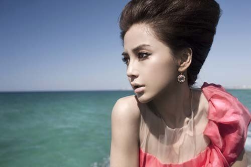 �����ֵ��ذ������v Angelababy�ԷQ(ch��ng)ϲ�g��